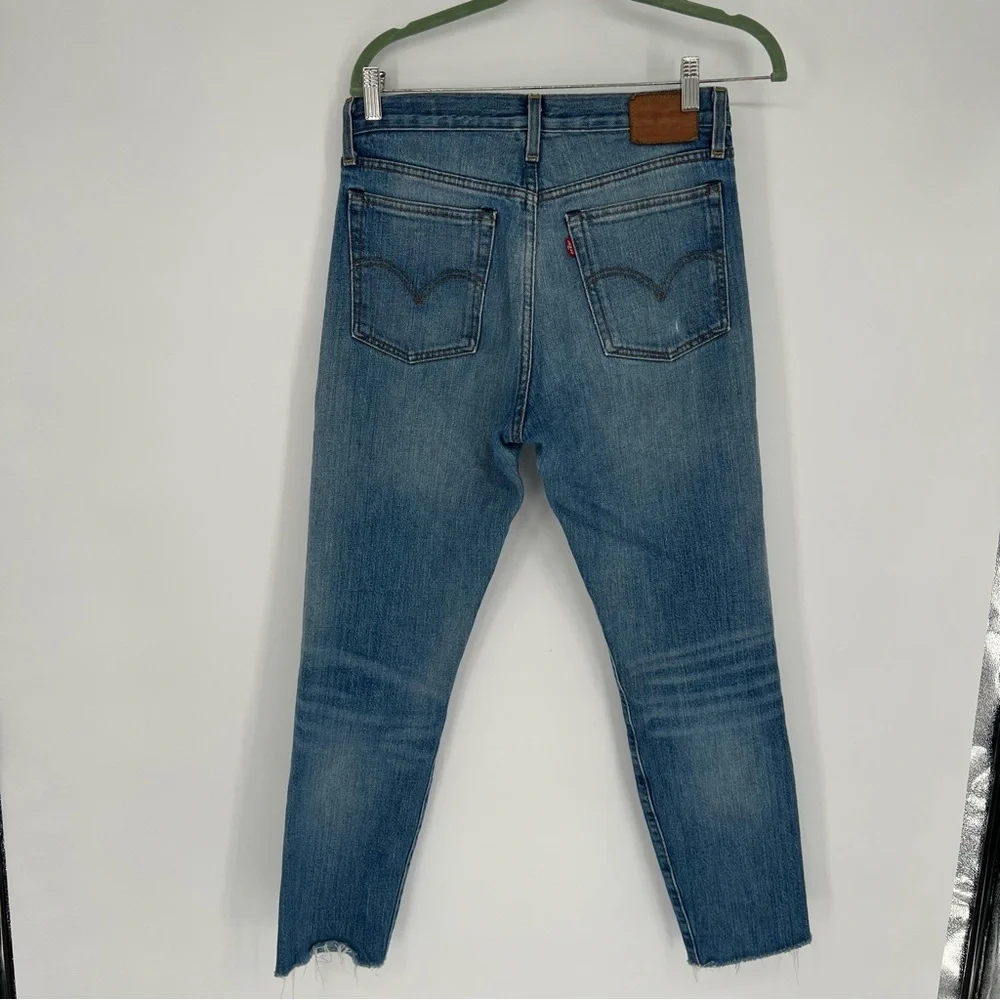 Levi’s White Oak Cone Denim Women’s 27 Blue Jeans Straight Leg Hidden Button Fly